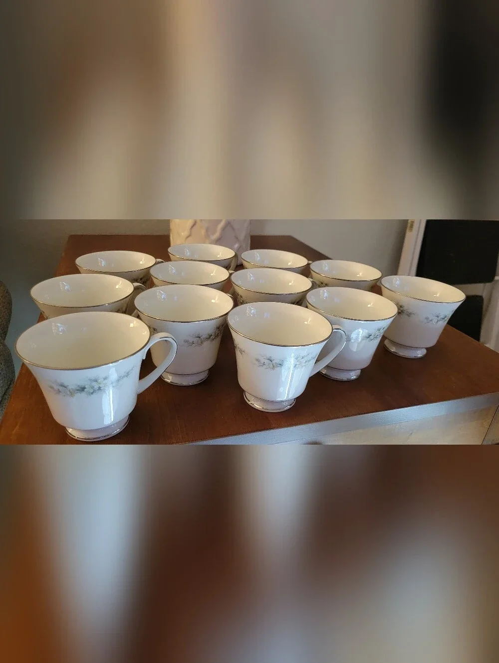Noritake Melissa 3080 Teacups And Saucers 23 Pieces